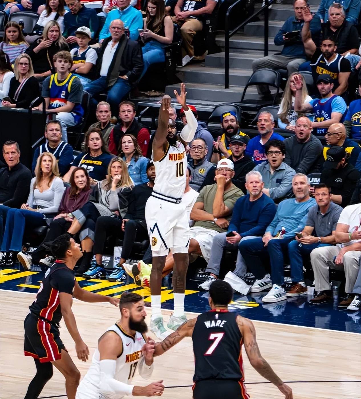 英雄联盟台服官网-赛后体能课后；波特兰开拓者伤情更新备战NBA总决赛；底气十足；球队文化再被提及的简单介绍